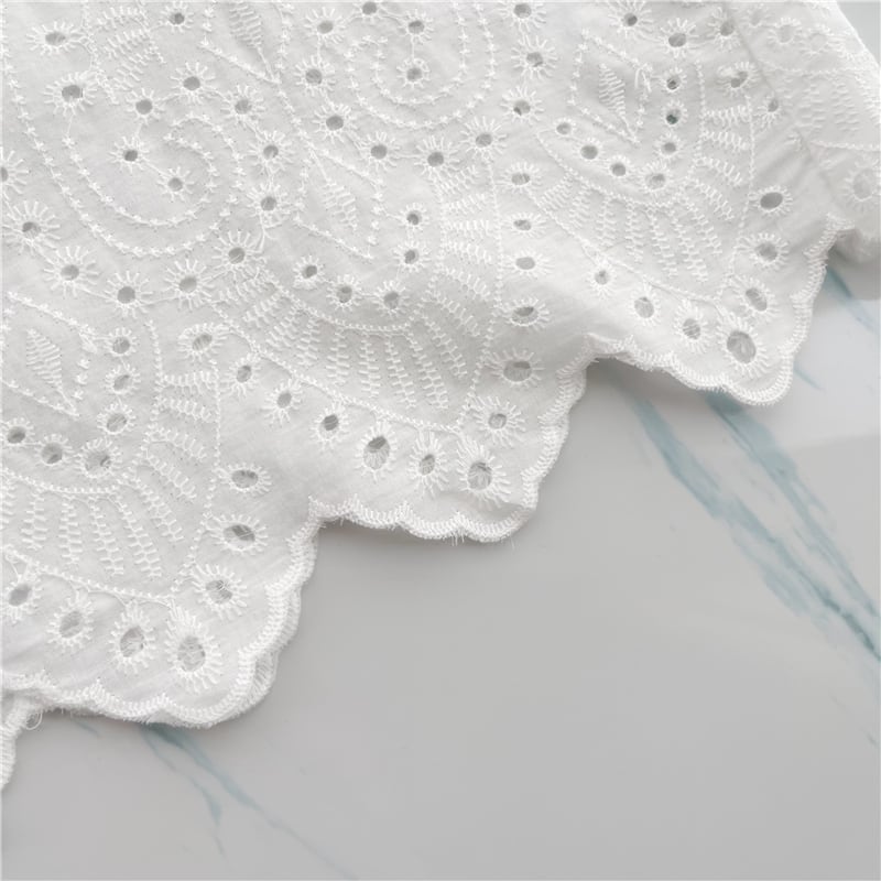 【半額!期間限定!!】新作超注目中空プリントレースルーズTシャツミドル丈ins-3025