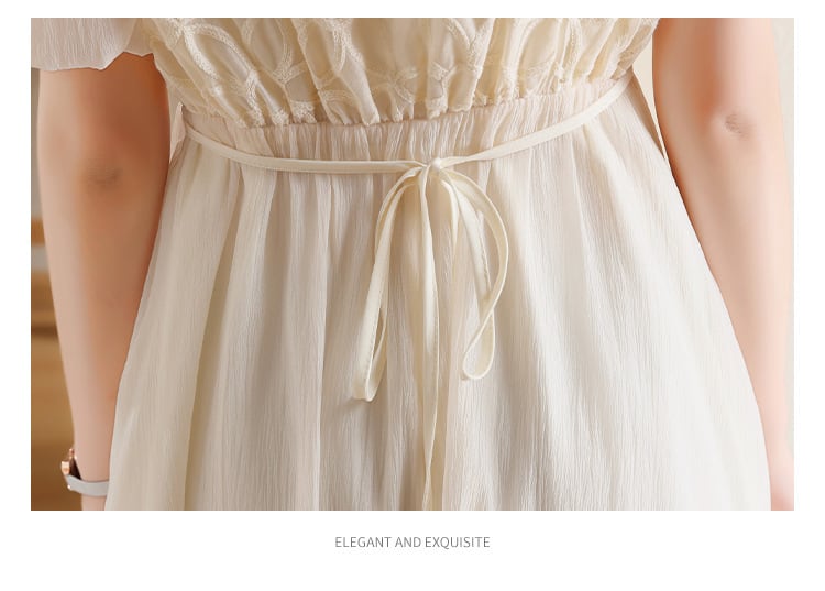 新商品 美人度アップ エレガント 海外トレンド 刺繍 半袖ワンピースins-8497