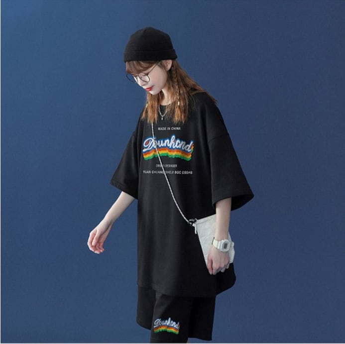 【半額セール】早い者勝ち 半袖Tシャツⅹパンツセット全4色 男女兼用ins-6553