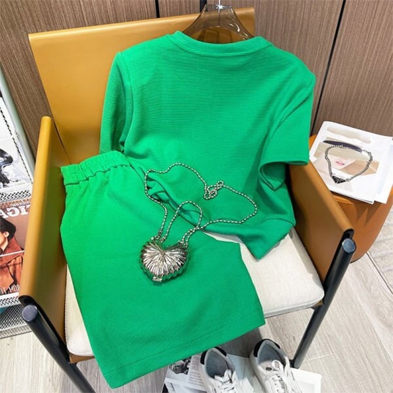 スタイリッシュ 一目惚れ 切り替え Tシャツ+ショートパンツ セットアップins-3488