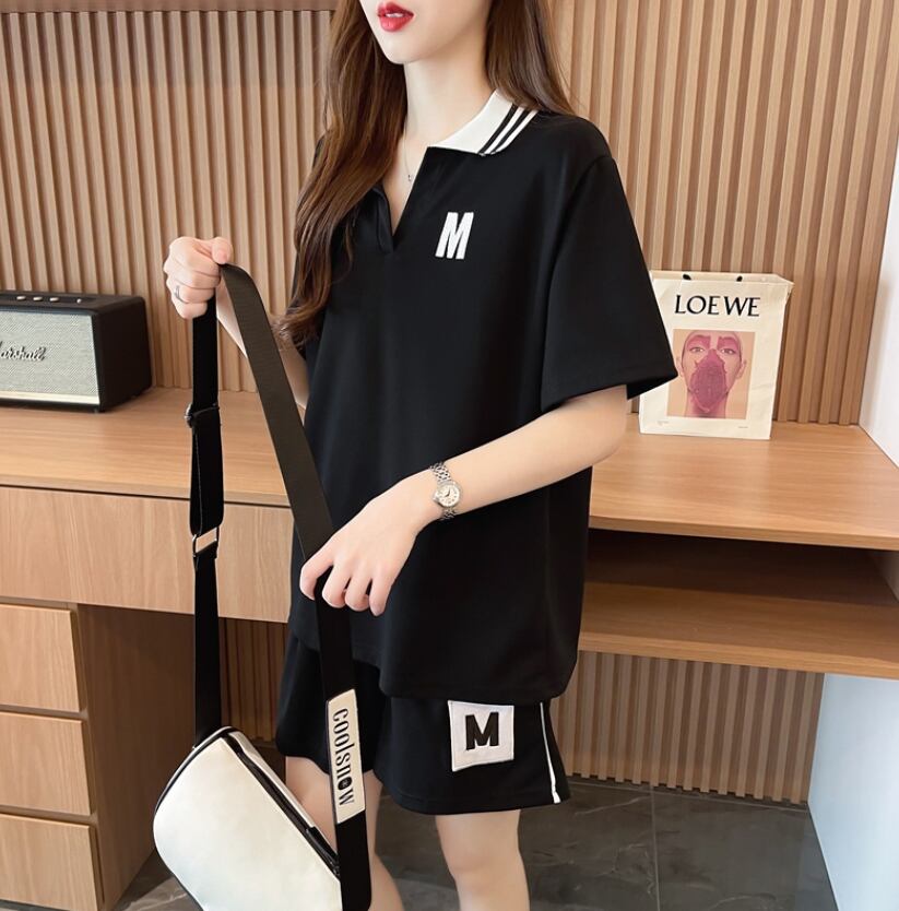 売り切れ必至 ルーズ 半袖Tシャツⅹパンツセット全2色ins-8190