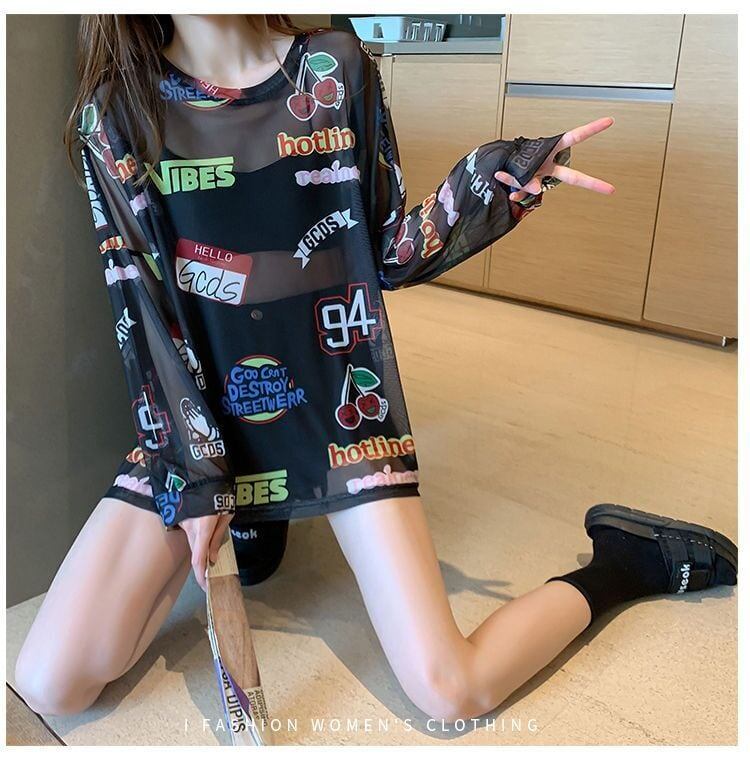 超人気 個性派 ルーズ 日焼け防止に透け感 Tシャツins-8052