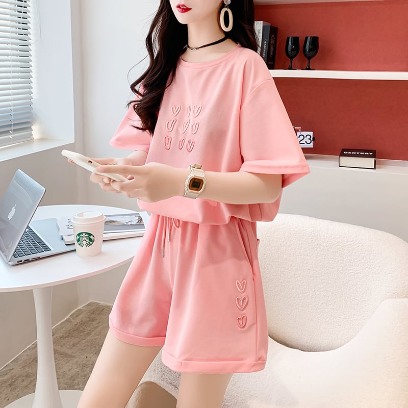売り切れ必至  上質 カジュアル ルーズ  半袖Ｔシャツⅹパンツセット全3色 ins-8234