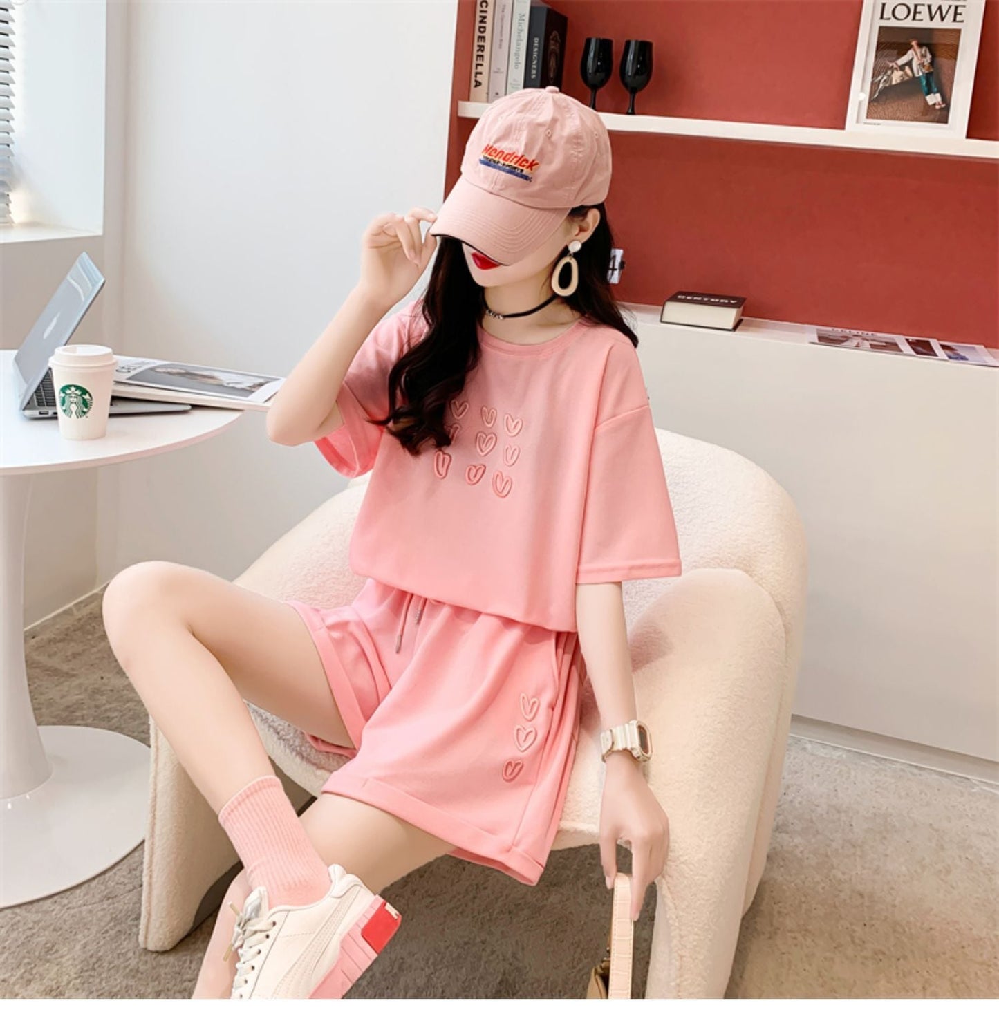 売り切れ必至  上質 カジュアル ルーズ  半袖Ｔシャツⅹパンツセット全3色 ins-8234