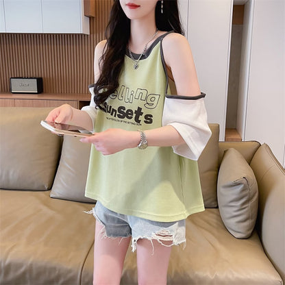 話題沸騰中  ロゴ プリント 肩だし 肌見せ 肩開き ゆったり 3色半袖Tシャツins-8212