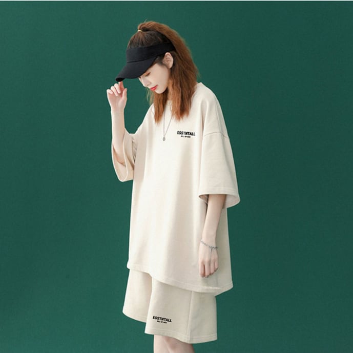 【半額セール】早い者勝ち 男女兼用 半袖Ｔシャツⅹパンツセット全4色ins-6549