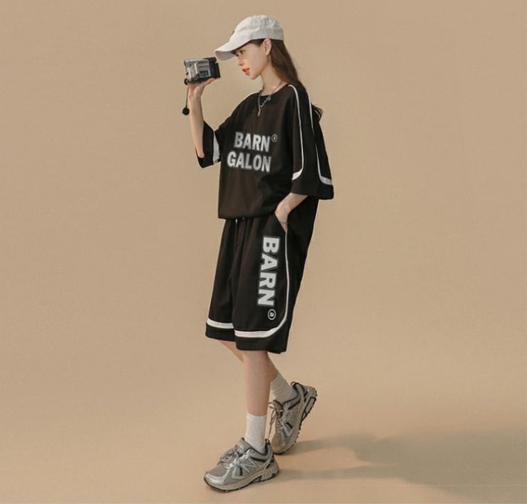 大好評 カジュアル ファッション ルーズ半袖Ｔシャツⅹパンツセットins-6539