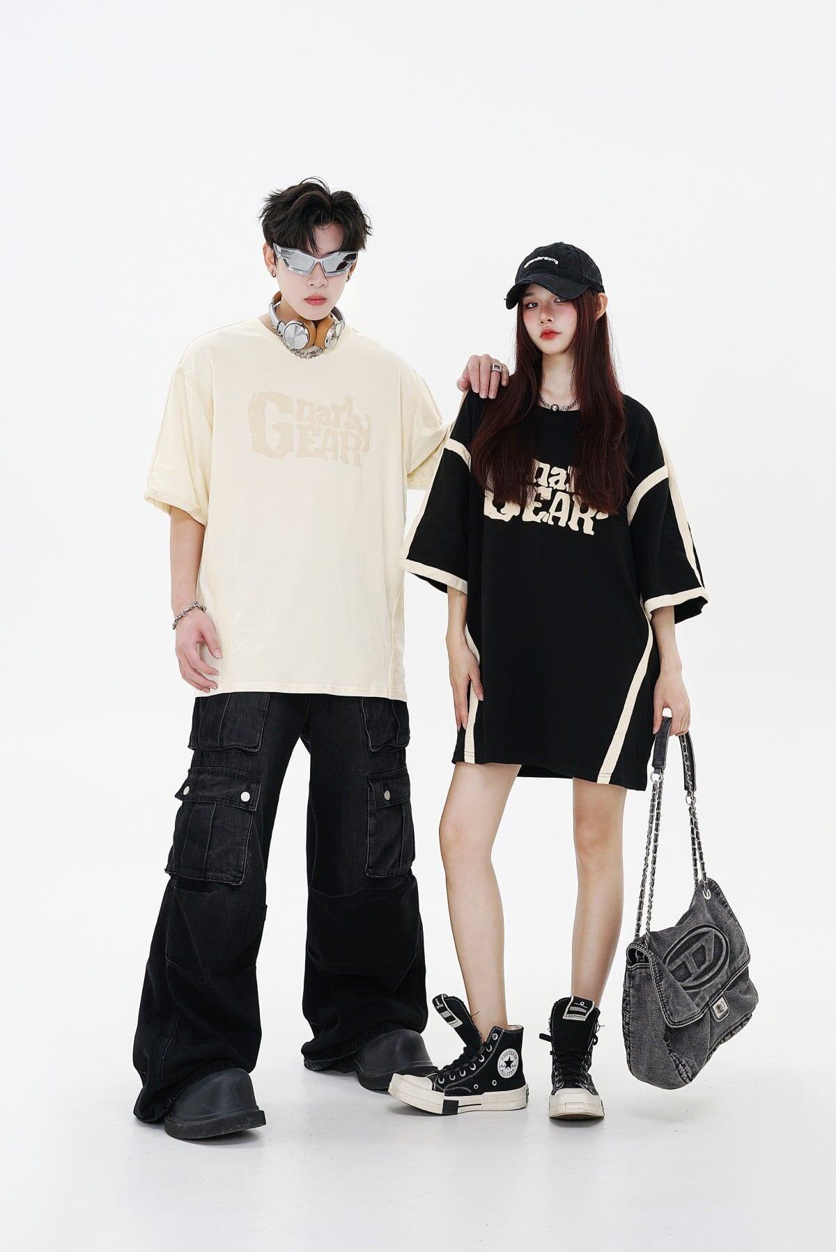 売り切れ必至　人気商品再入荷    個性派  上質 半袖Tシャツ  全2色 男女兼用ins-4907
