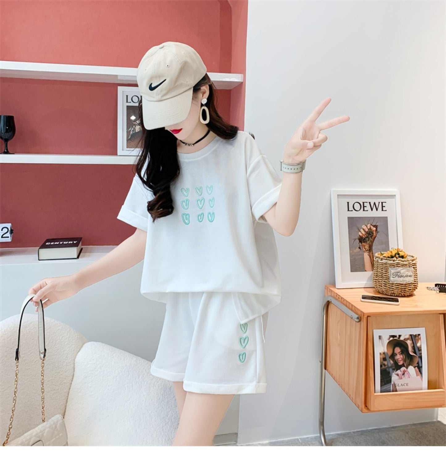 売り切れ必至  上質 カジュアル ルーズ  半袖Ｔシャツⅹパンツセット全3色 ins-8234