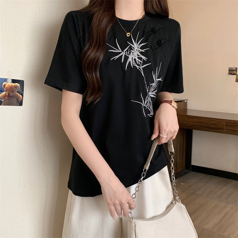 おすすめ カジュアル 海外トレンド モーダル 刺繍  半袖Tシャツins-8476