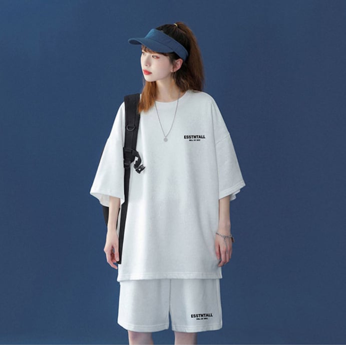 【半額セール】早い者勝ち 男女兼用 半袖Ｔシャツⅹパンツセット全4色ins-6549