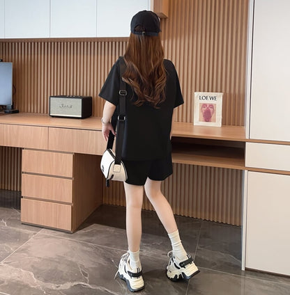 売り切れ必至 ルーズ  半袖Ｔシャツⅹパンツセット全2色ins-8190
