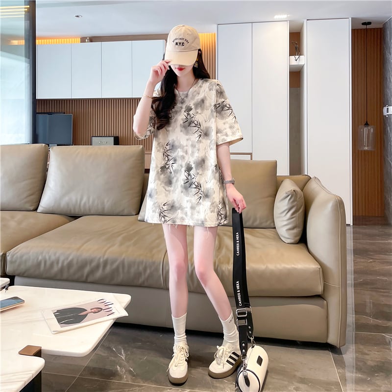 新商品 オシャレ度満点 高級感溢れる 2色選択可 Tシャツ カットソーins-8277