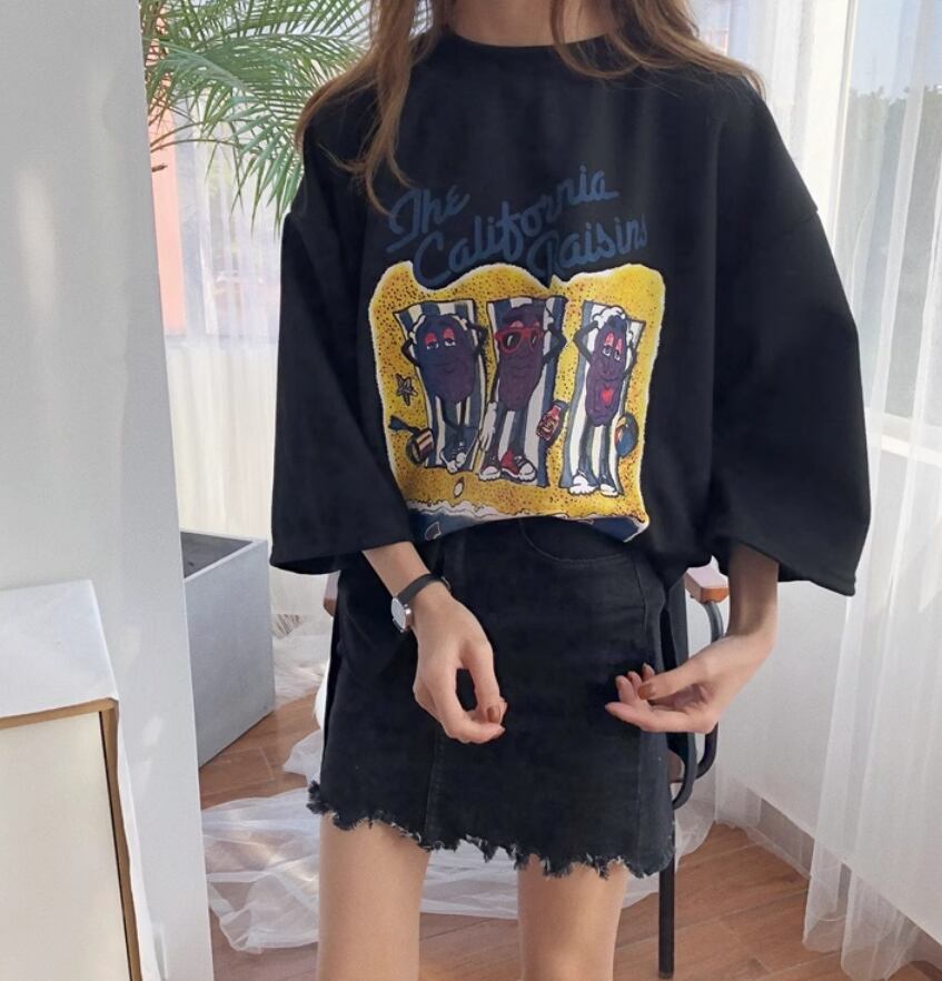話題沸騰中 カジュアル  ゆったり プリント 2色半袖Tシャツins-8161