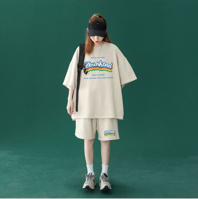 【半額セール】早い者勝ち 半袖Ｔシャツⅹパンツセット全4色 男女兼用ins-6553