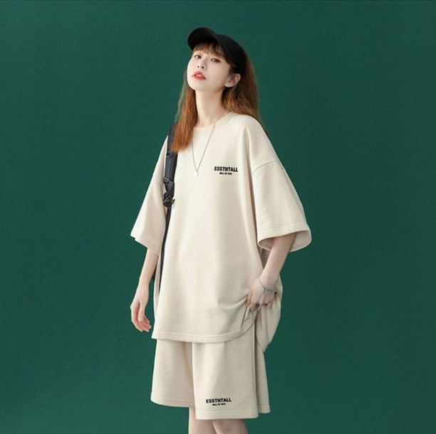 【半額セール】早い者勝ち 男女兼用 半袖Ｔシャツⅹパンツセット全4色ins-6549